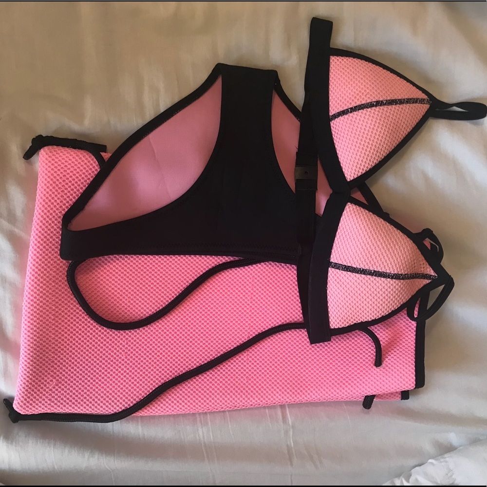 TRIANGL Authentic Pink Bikini w/ Original Case
